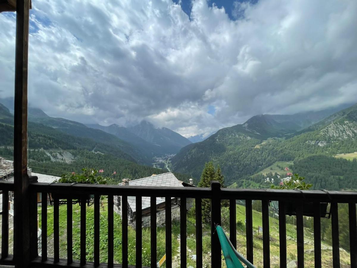 Hotel Rifugio Guide Frachey Saint Jacques Esterno foto